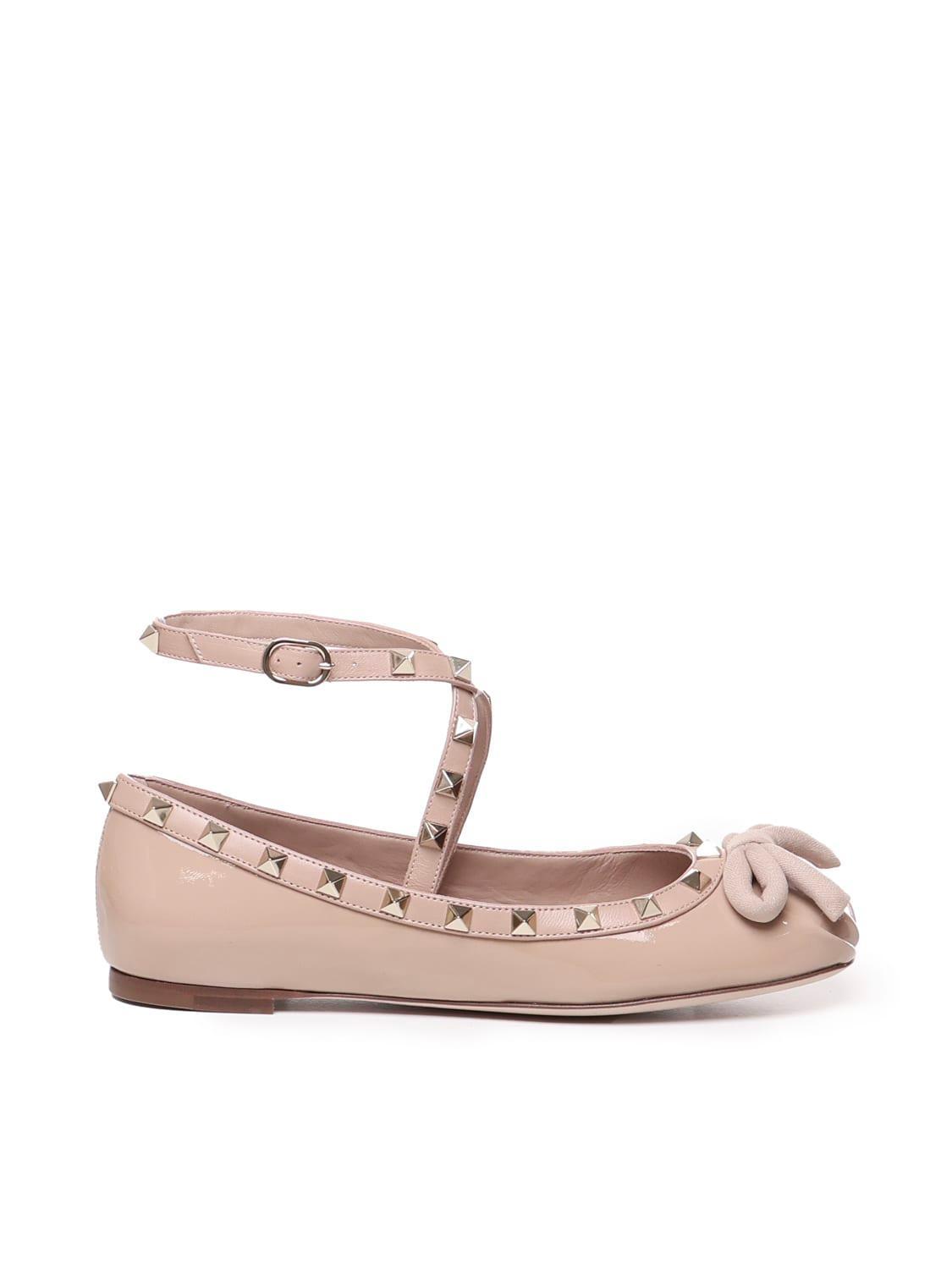 Rockstud Ballerinas In Patent Leather In Rosado Product Image