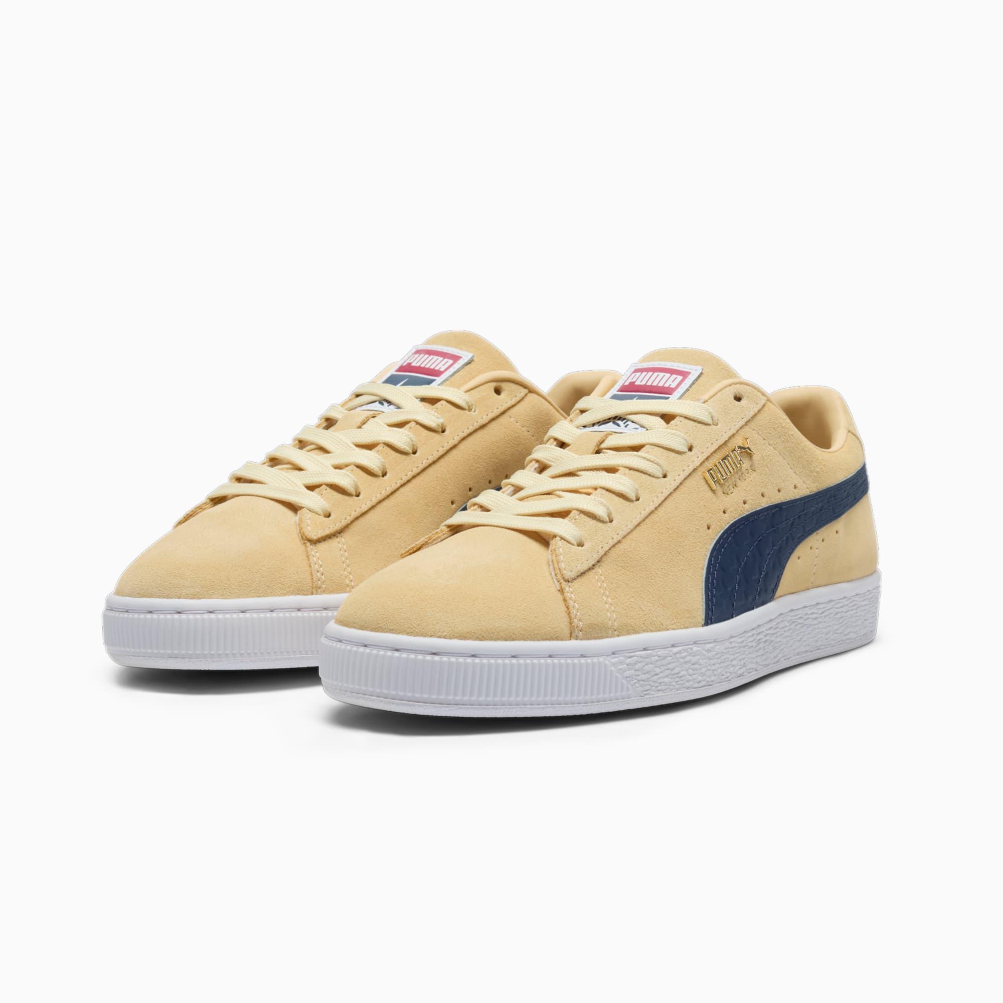 Suede Classic USA Flagship Sneakers Product Image