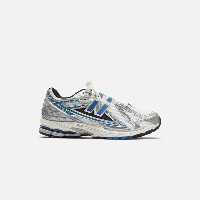 New Balance 1906R - Silver / Blue Male Product Image