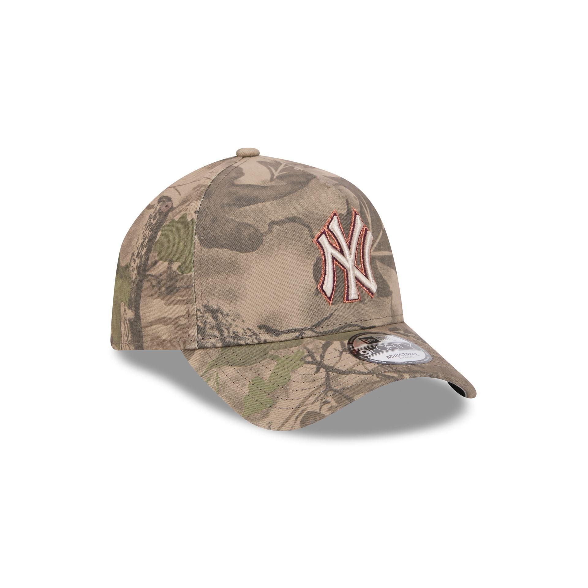 New York Yankees Leaf Camo 9FORTY A-Frame Snapback Hat Male Product Image