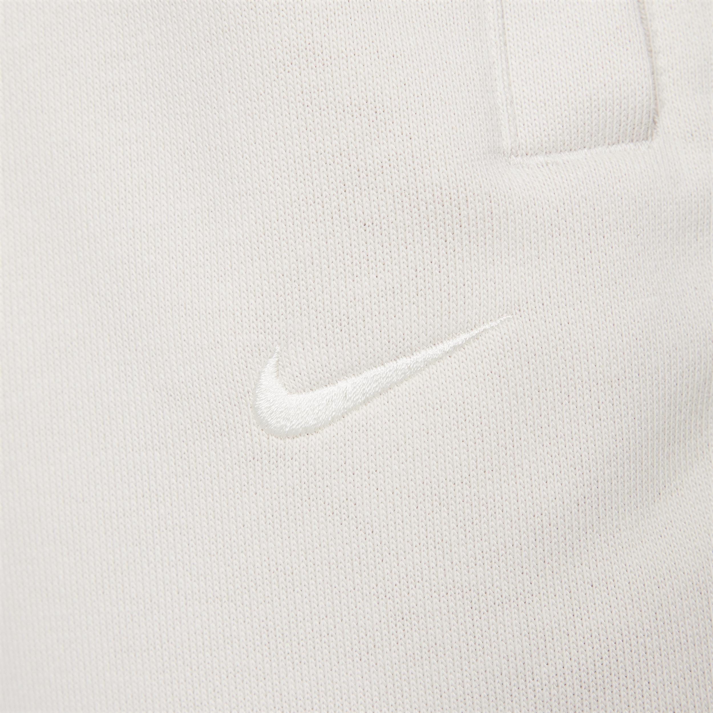 Nike Men's Standard Issue Dri-FIT Soccer Pants Product Image