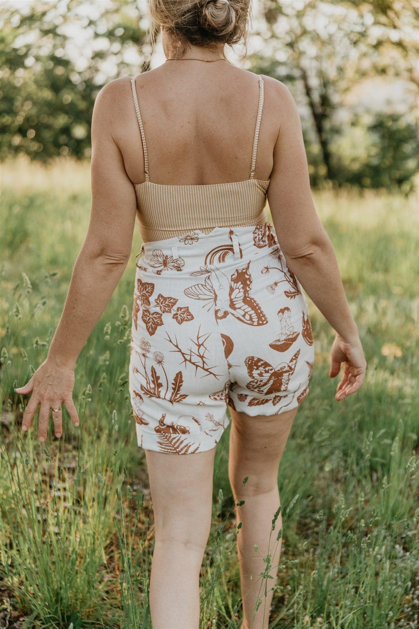 Perfect Shorts in Oat Woodland Wonder Product Image