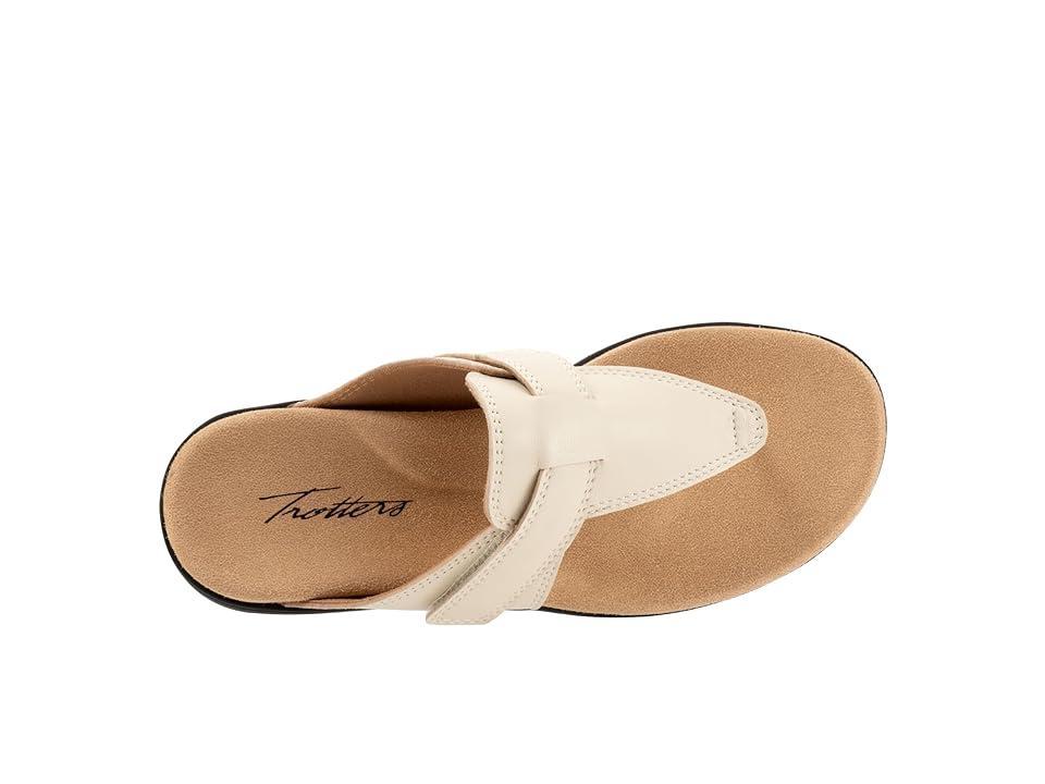 Trotters Robin (Ivory) Women's Sandals Product Image