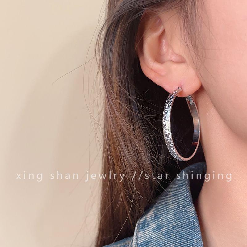 Textured Hoop Earring Product Image