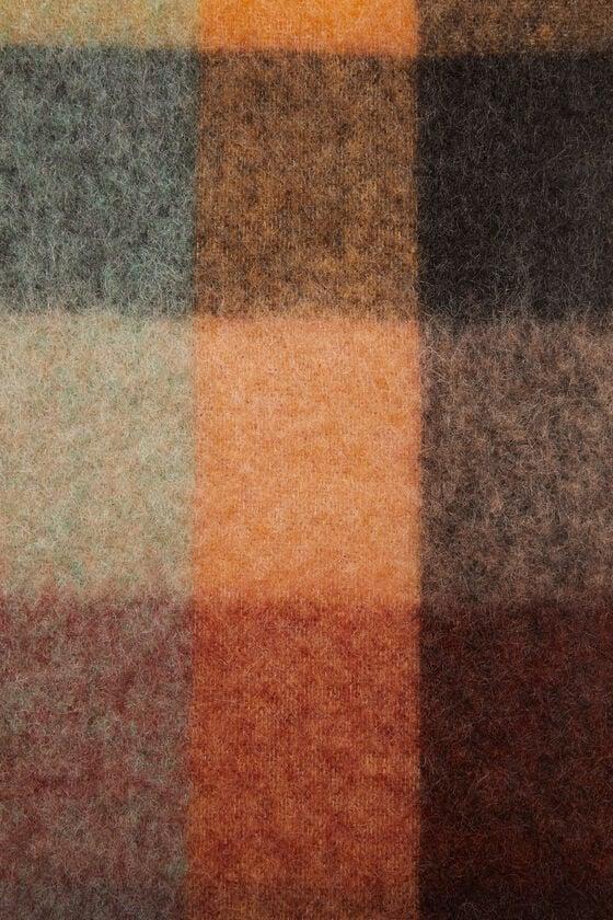 Mohair checked scarf Product Image