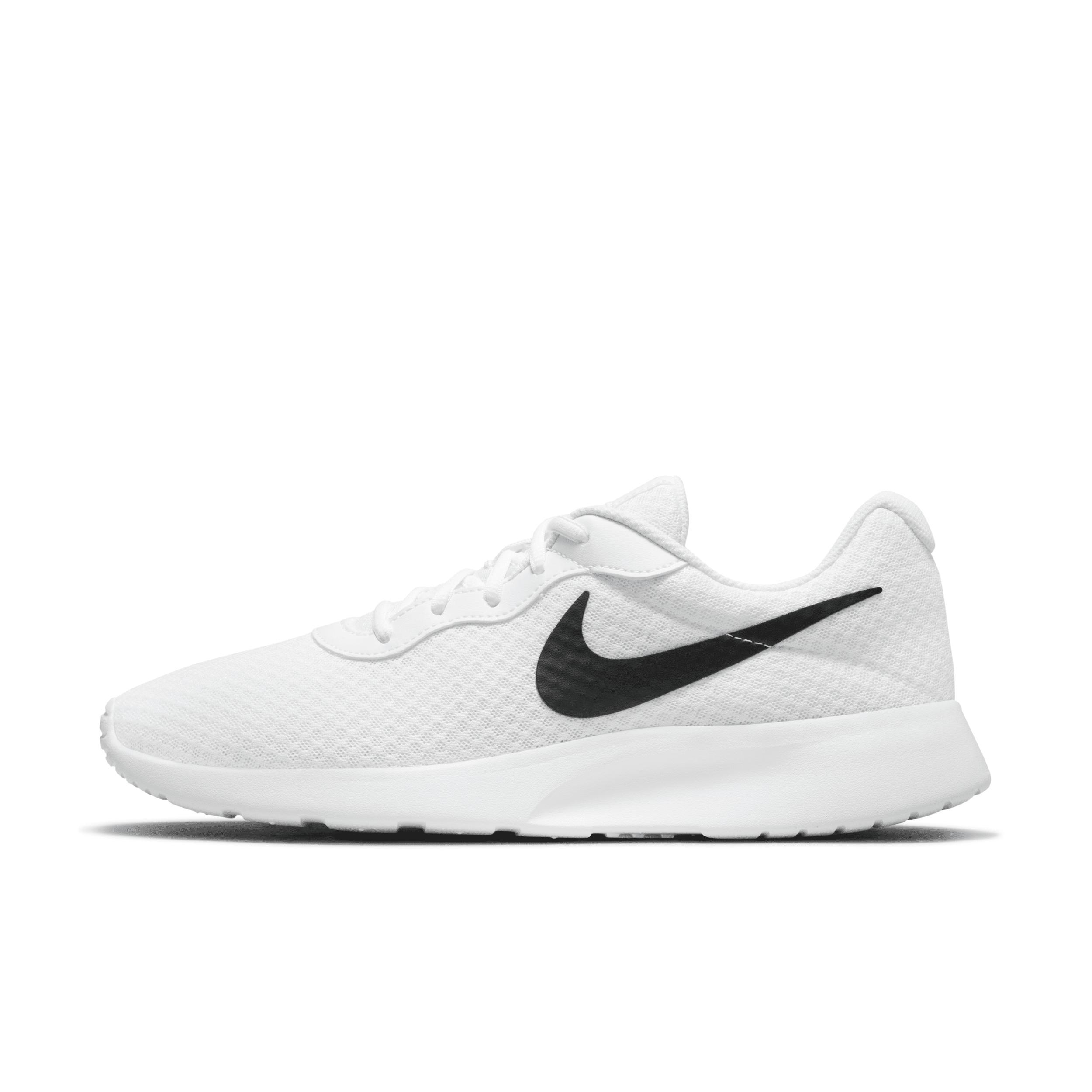 Nike Men's Tanjun Shoes Product Image