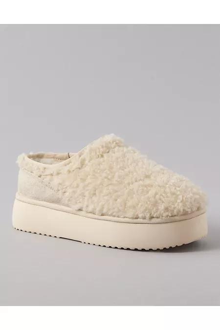 AE The Sherpa Hangout Slip-On Slipper Womens Product Image