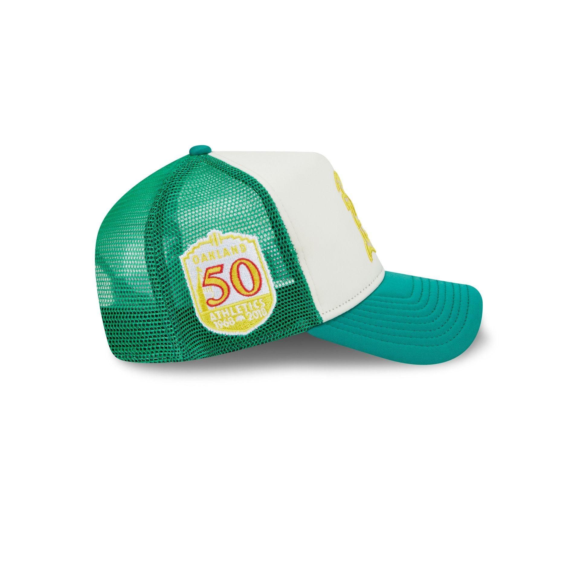 Oakland Athletics Checkered Flag 9FORTY A-Frame Trucker Hat Male Product Image