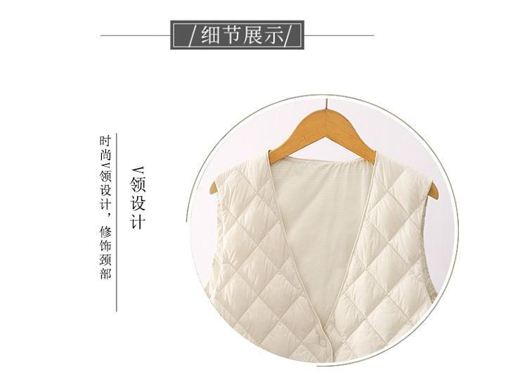 V-Neck Plain Quilted Button Vest Product Image