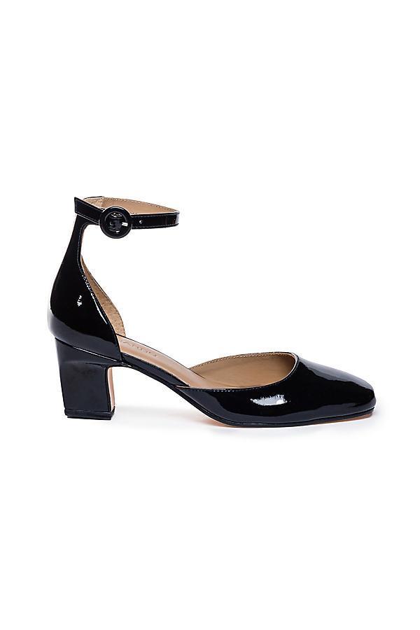 BERNARDO FOOTWEAR Remy Block Heel Pump Product Image