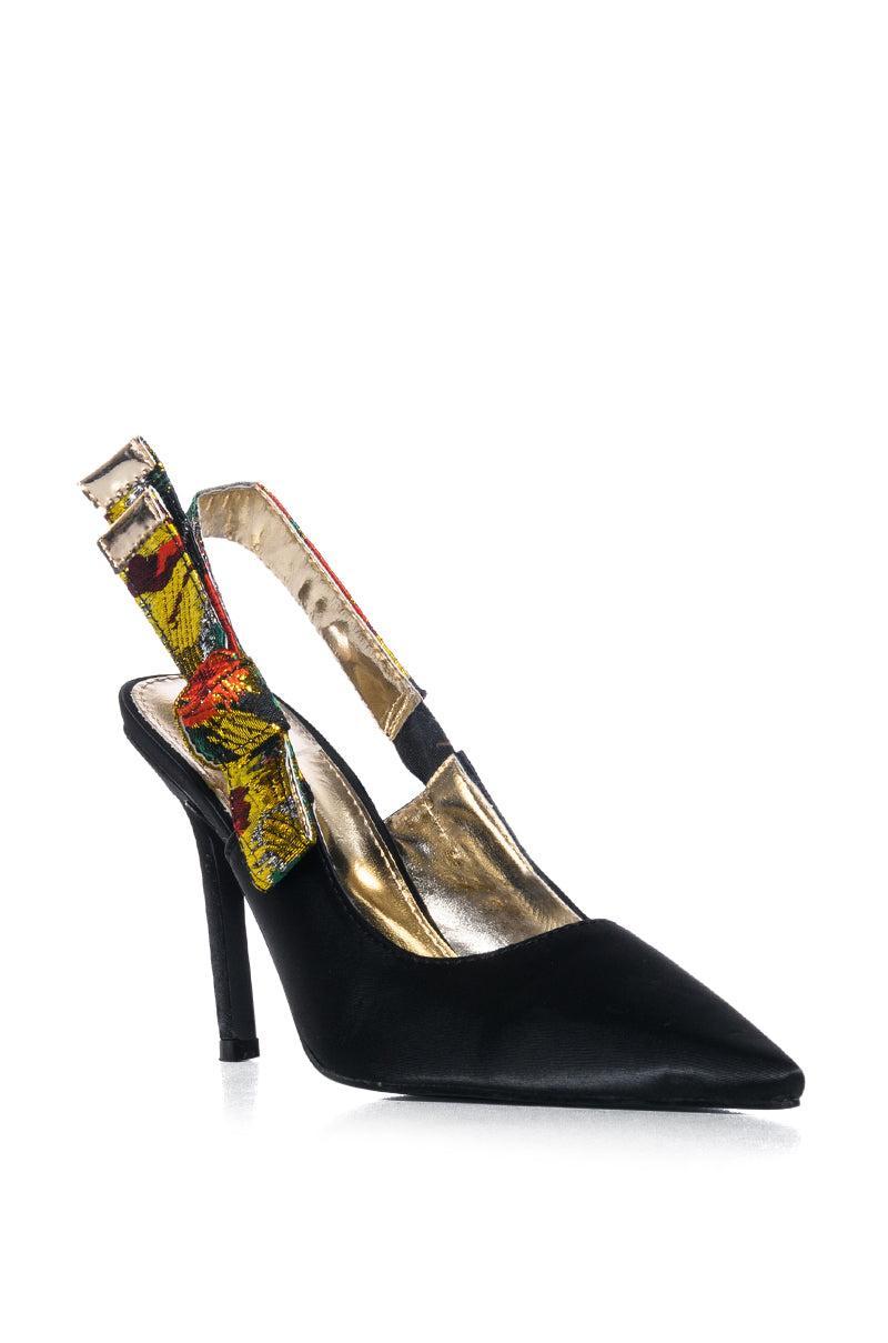 AZALEA WANG MONTAGE PUMP IN BLACK Product Image