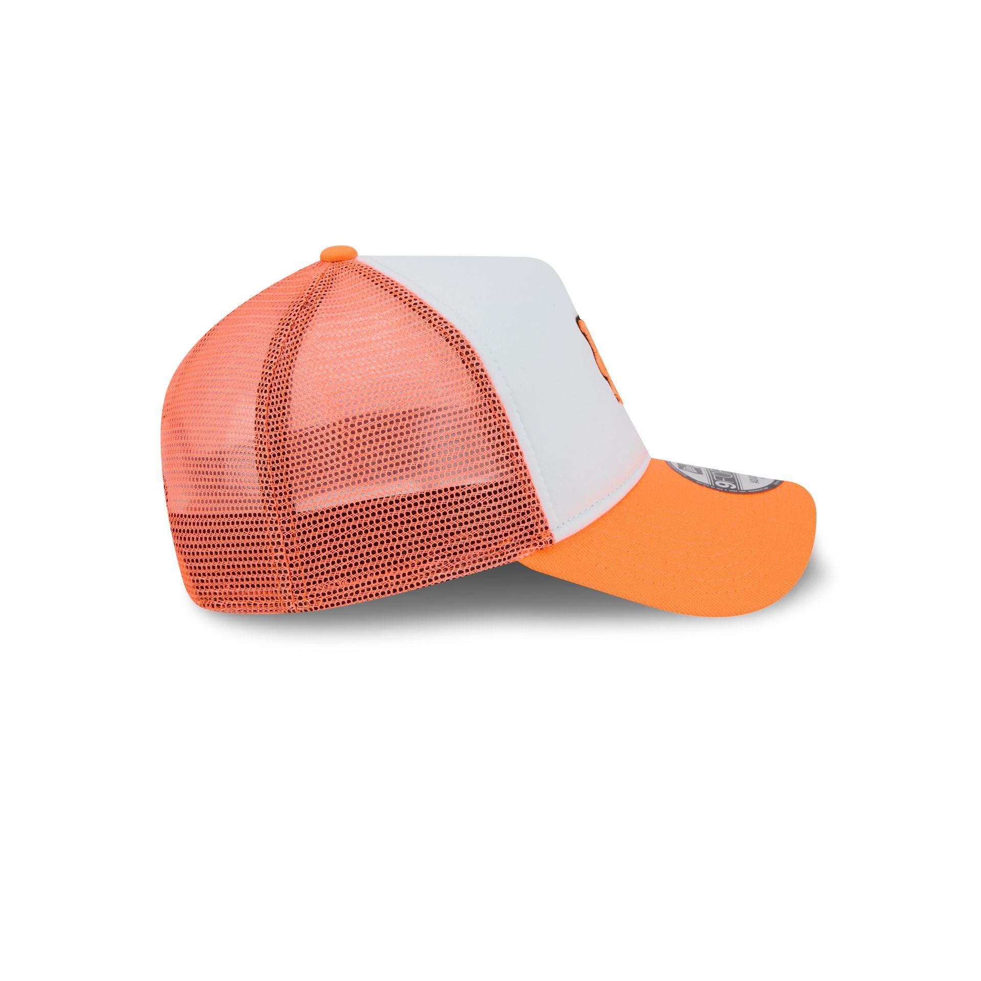 New York Mets Hi Vis Doodle 9FORTY A-Frame Trucker Hat Male Product Image