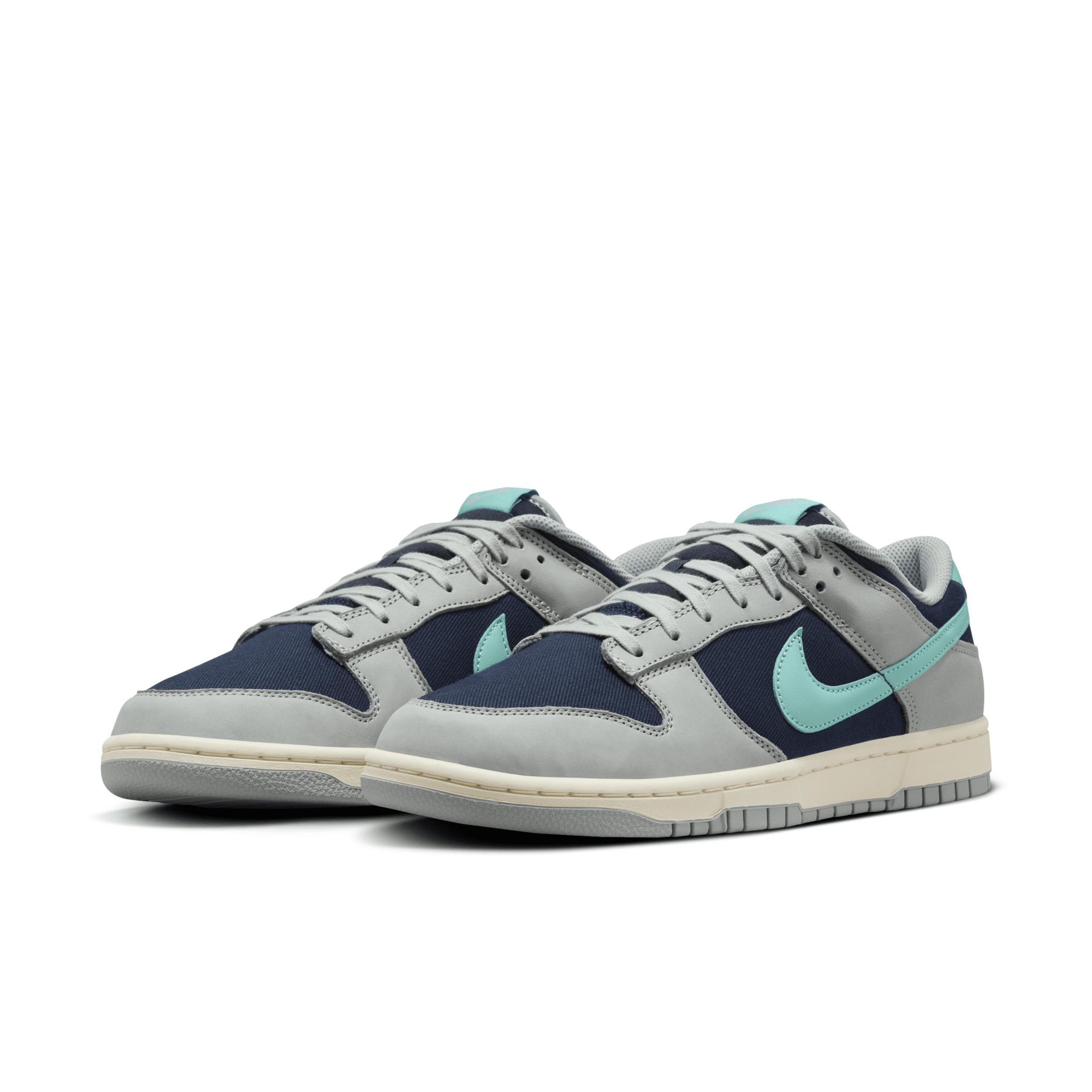 Nike Men's Dunk Low Retro Premium Shoes Product Image