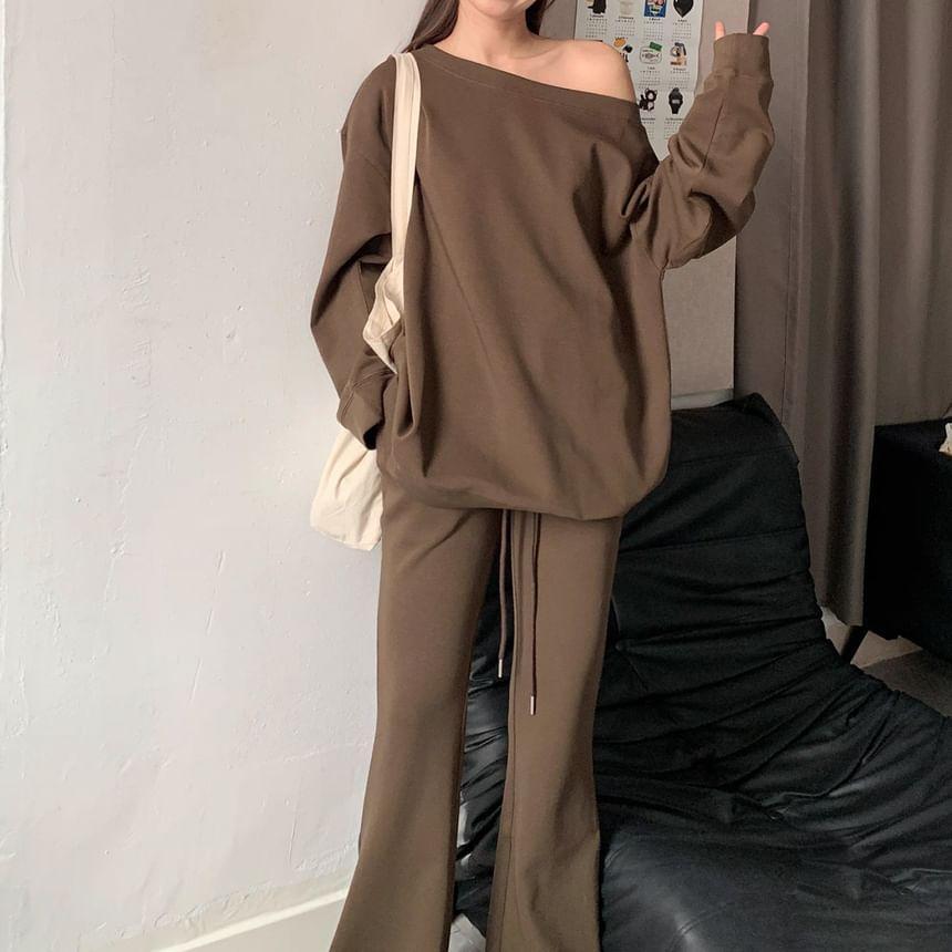 Set: One Shoulder Plain Pullover + Drawstring Waist Flared Sweatpants Product Image