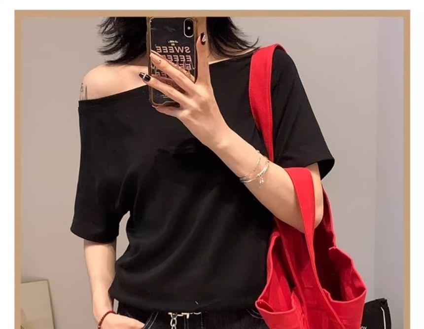 Short-Sleeve Off Shoulder Plain Top Product Image