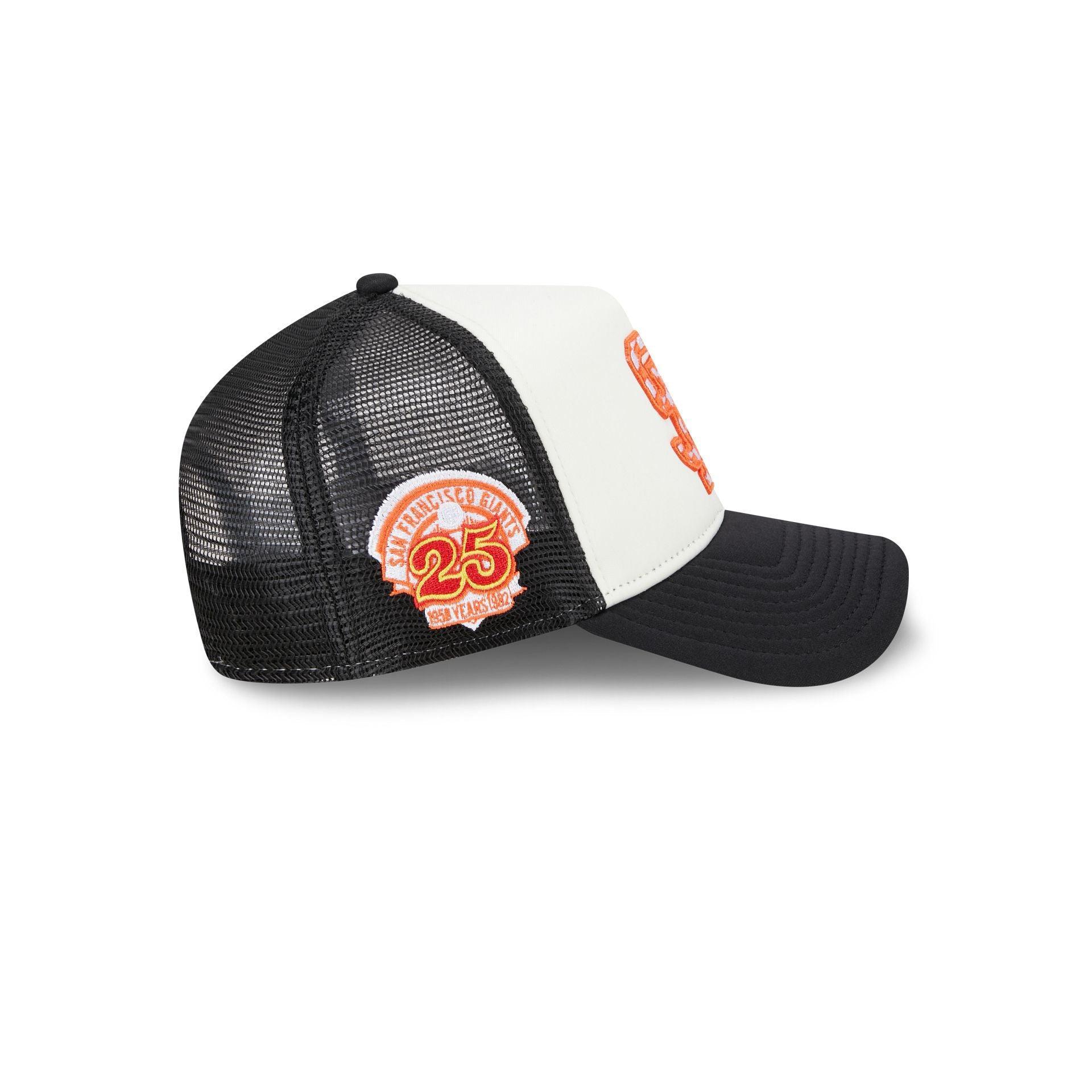 San Francisco Giants Checkered Flag 9FORTY A-Frame Trucker Hat Male Product Image