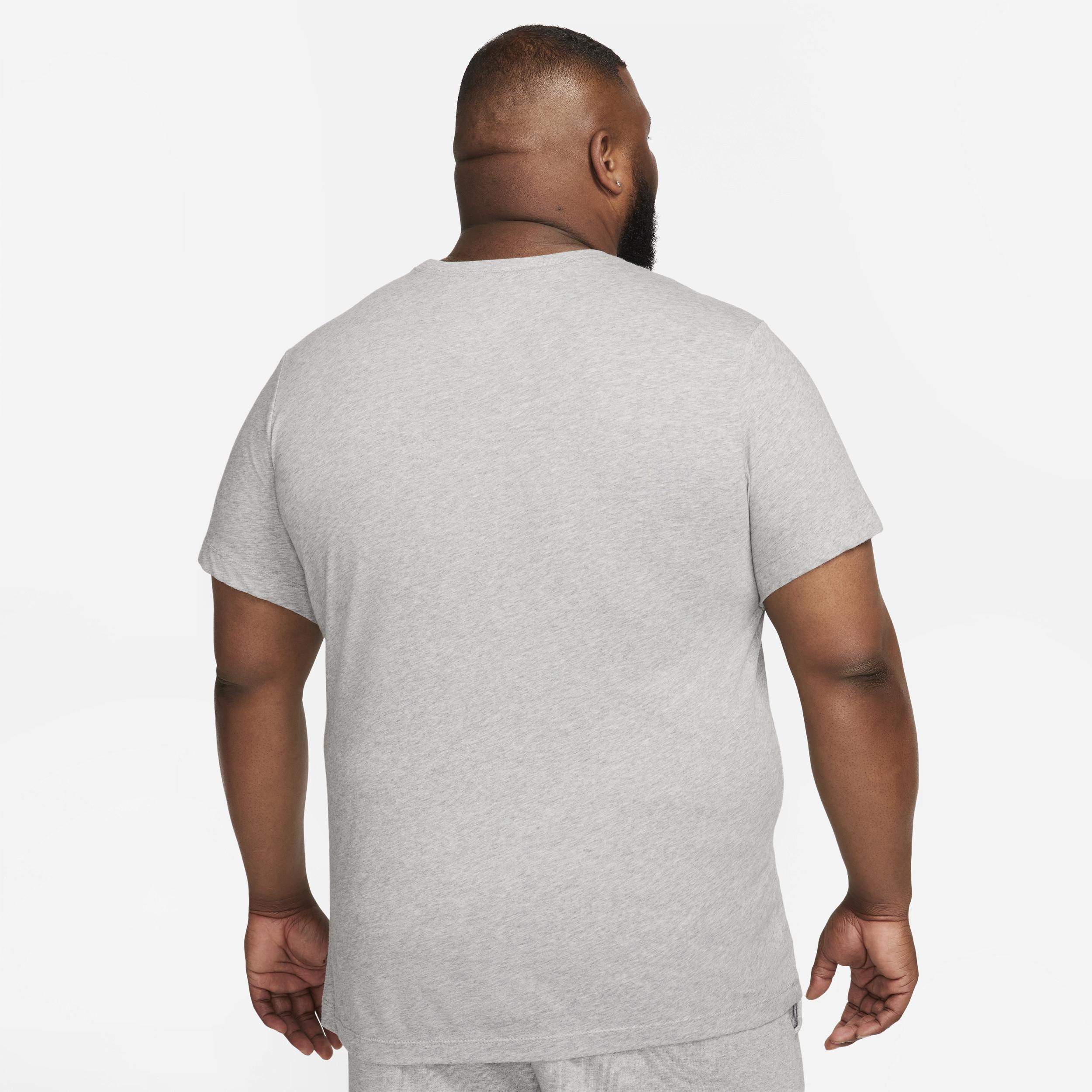 Nike Men's Dri-FIT Fitness T-Shirt Product Image