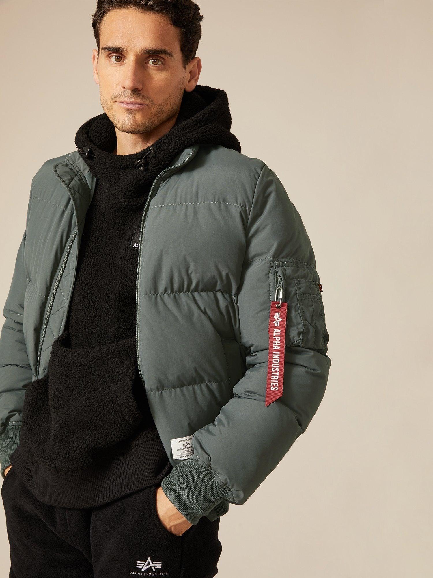 MA-1 QUILTED BOMBER JACKET Product Image