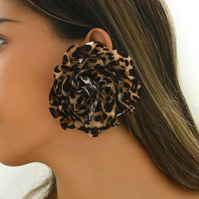 Leopard Flower Stud Earring Product Image