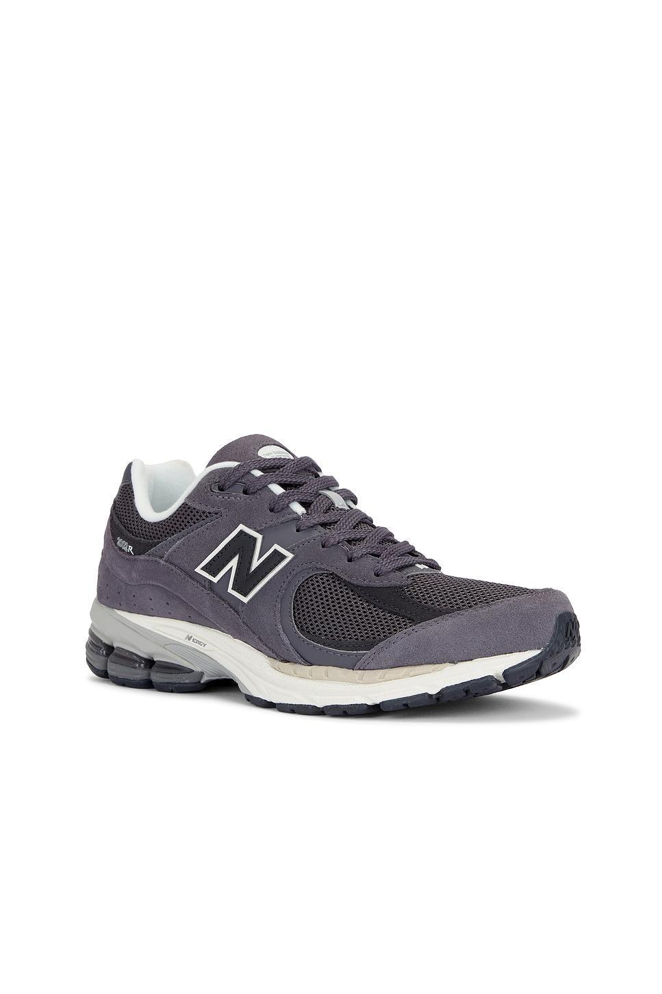 2002r New Balance Product Image