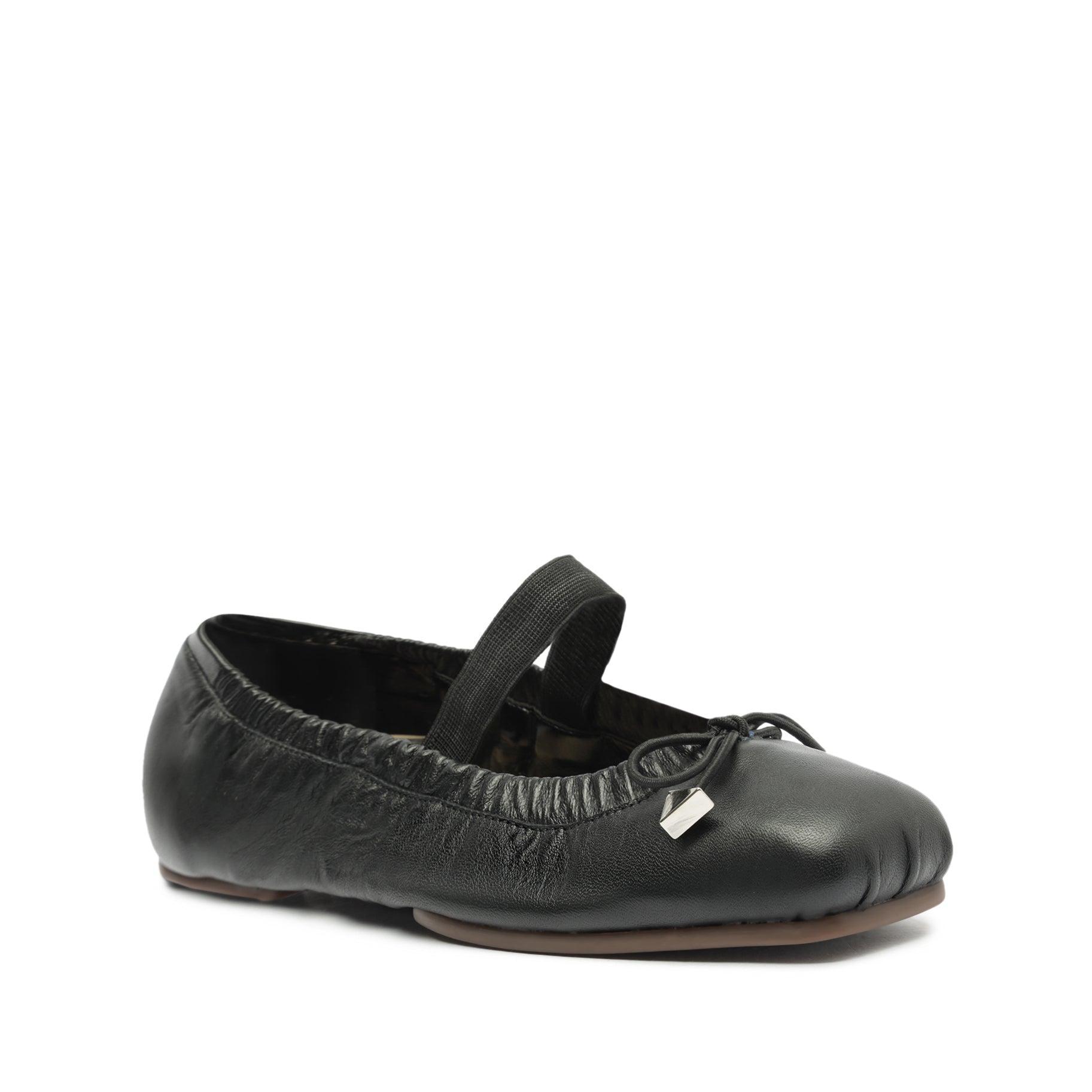 Fanny Leather Flat Female Product Image