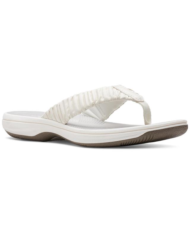 Clarks Womens Breeze Rae Slip-On Thong Sandals Product Image