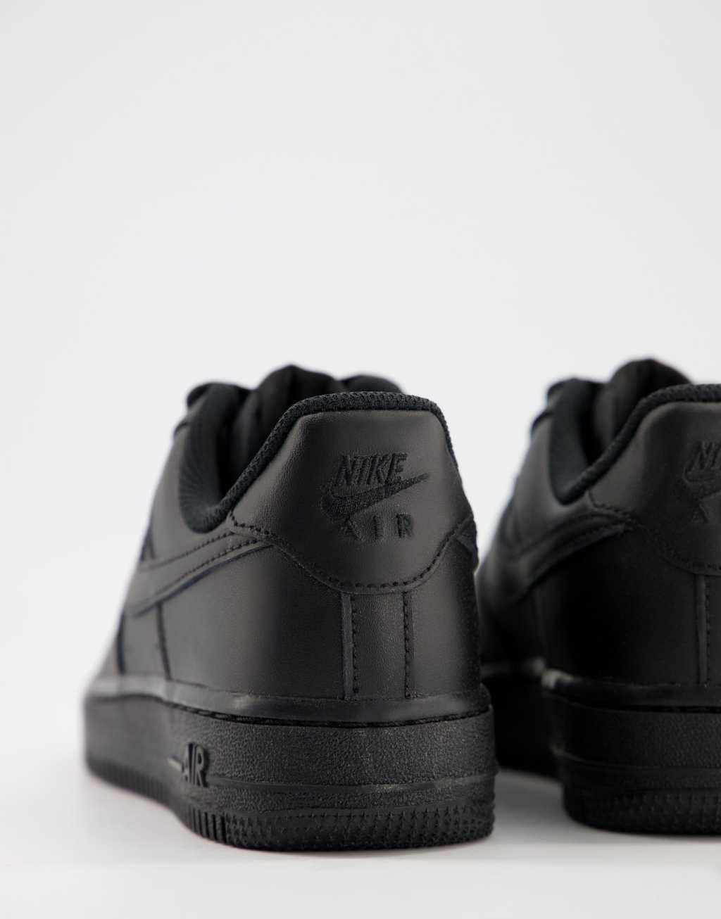 Nike Women's Air Force 1 '07 Shoes Product Image