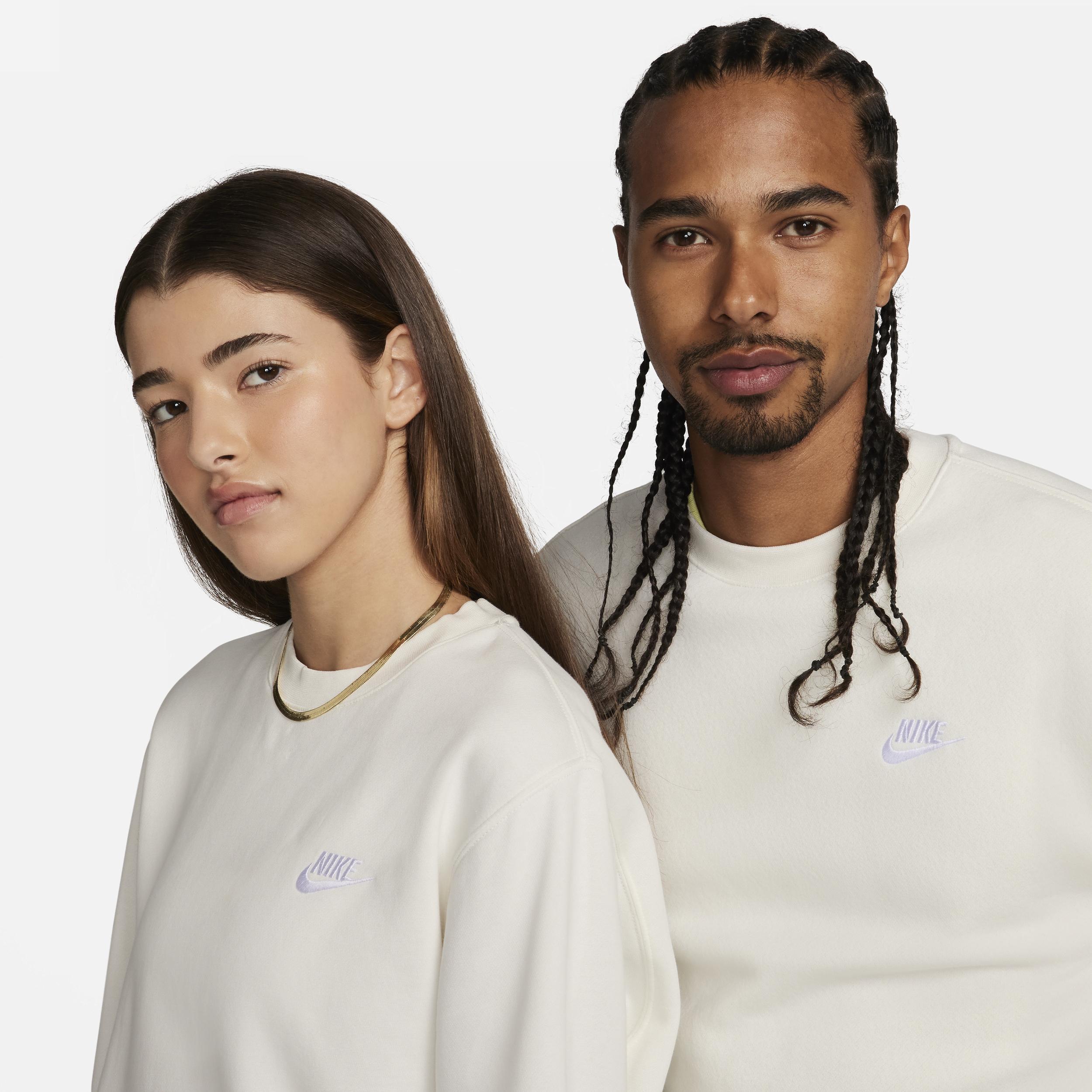 Nike Club unisex crew sweatshirt Product Image