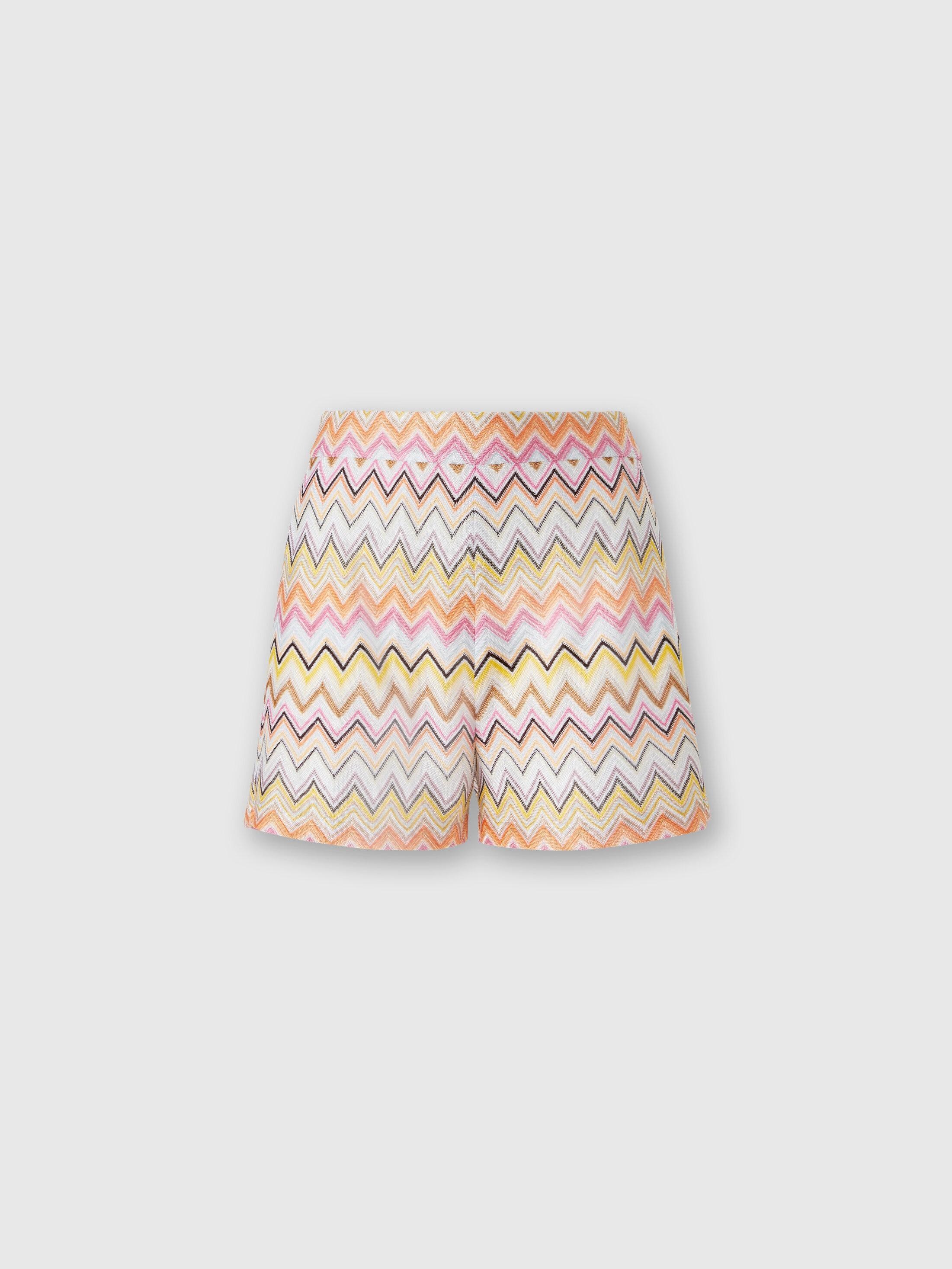 Zig zag viscose shorts Product Image