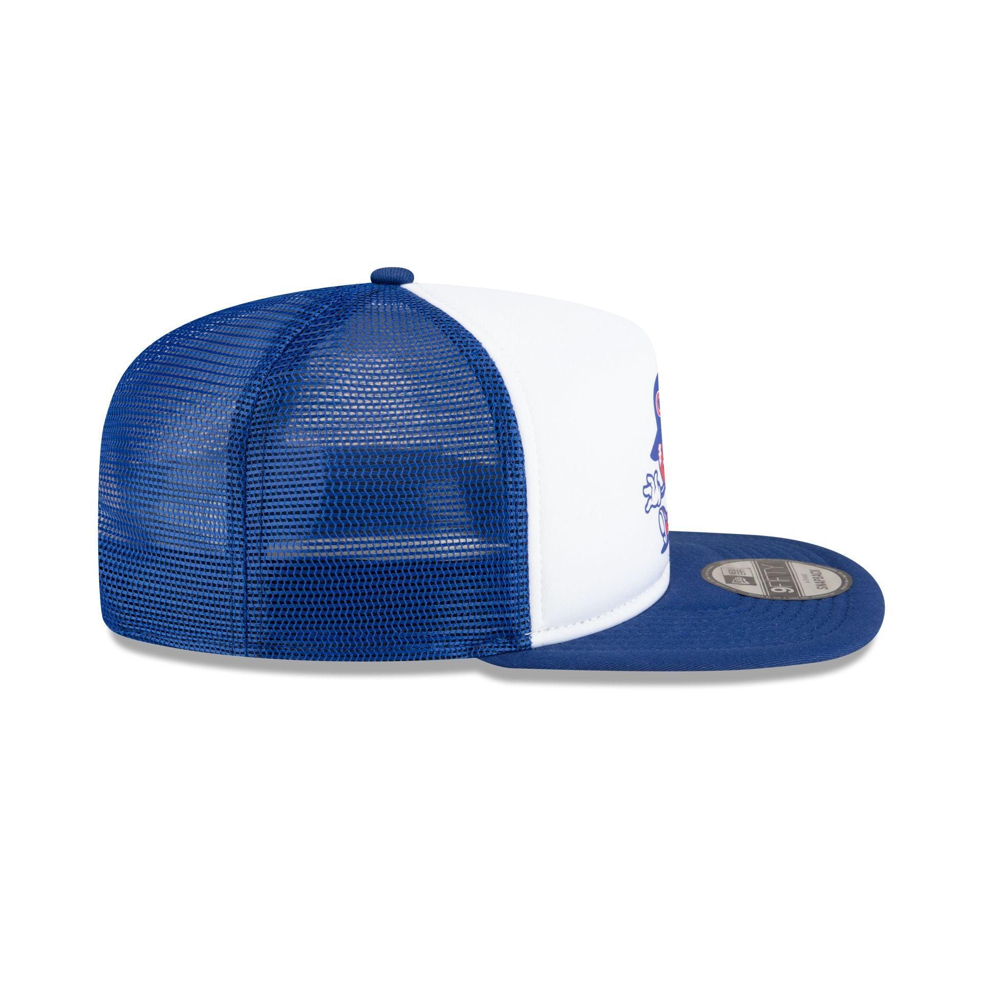 Chicago Cubs Court Sport 9FIFTY A-Frame Trucker Hat Male Product Image