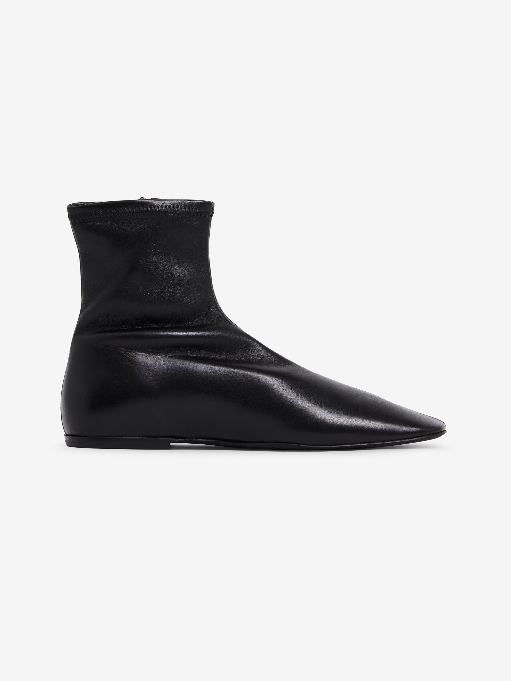 Leather Zip Boot (Black) Product Image