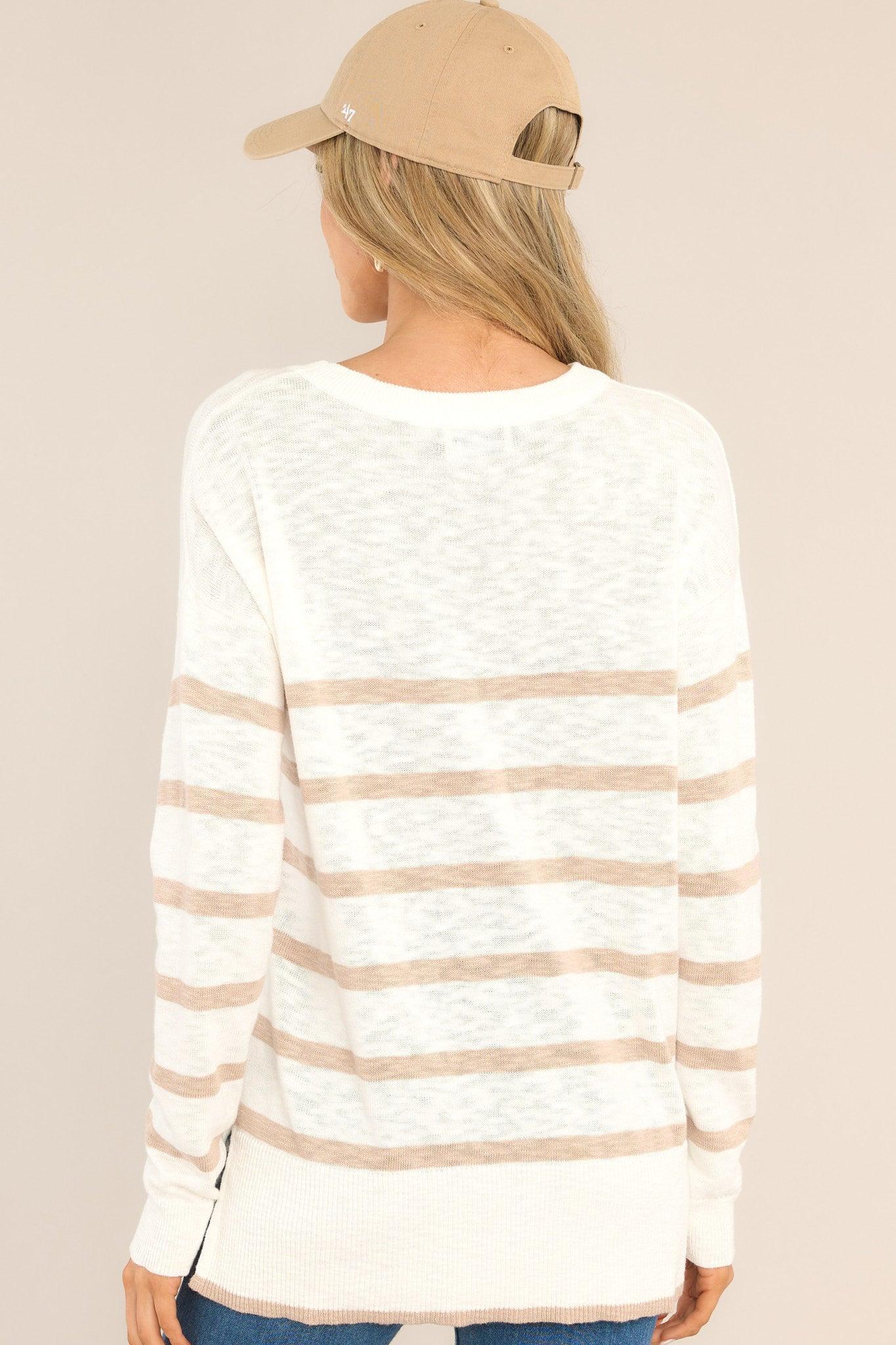 Like New White & Beige Striped Top Product Image