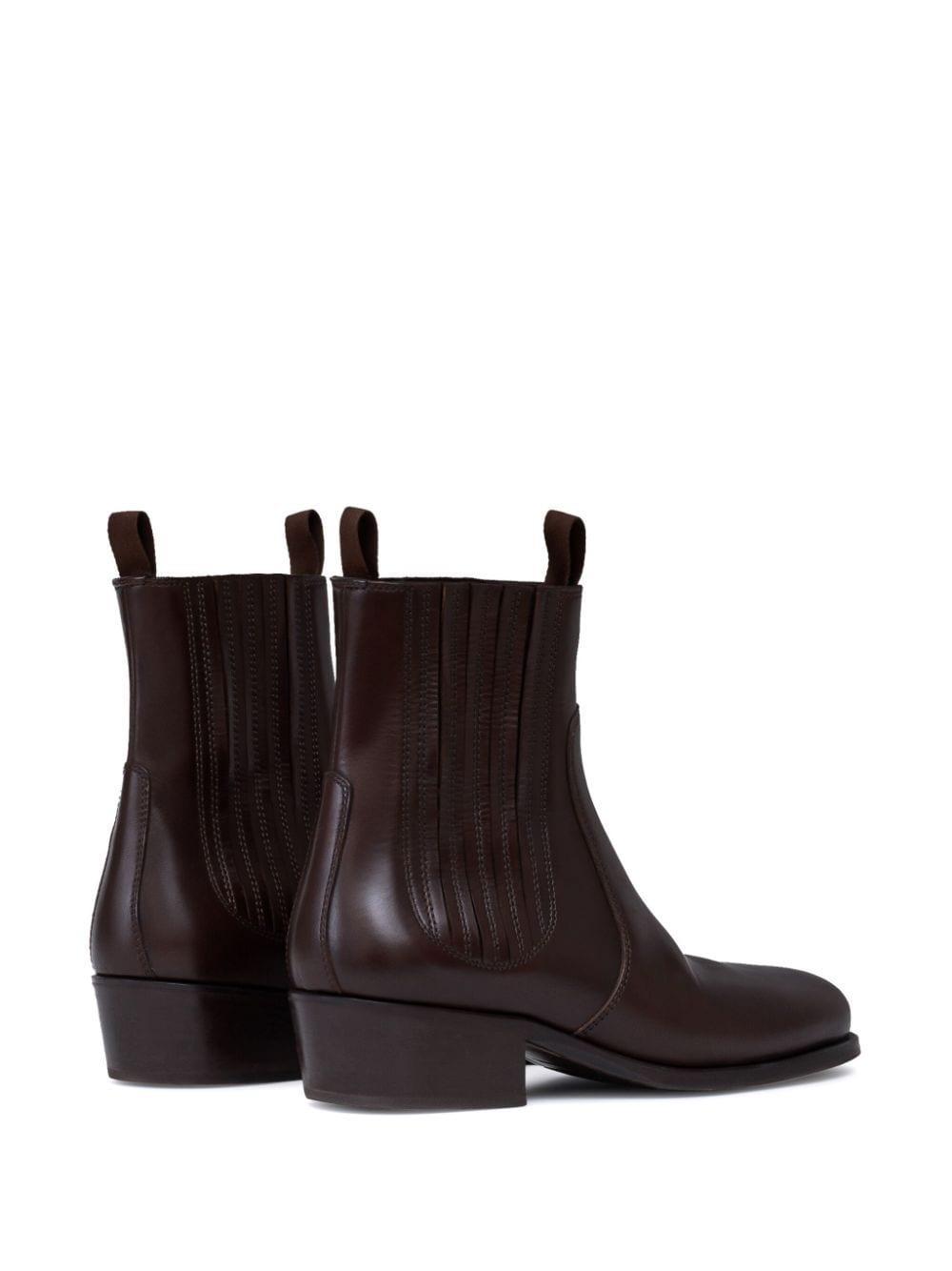 Chelsea Boots In Brown Product Image