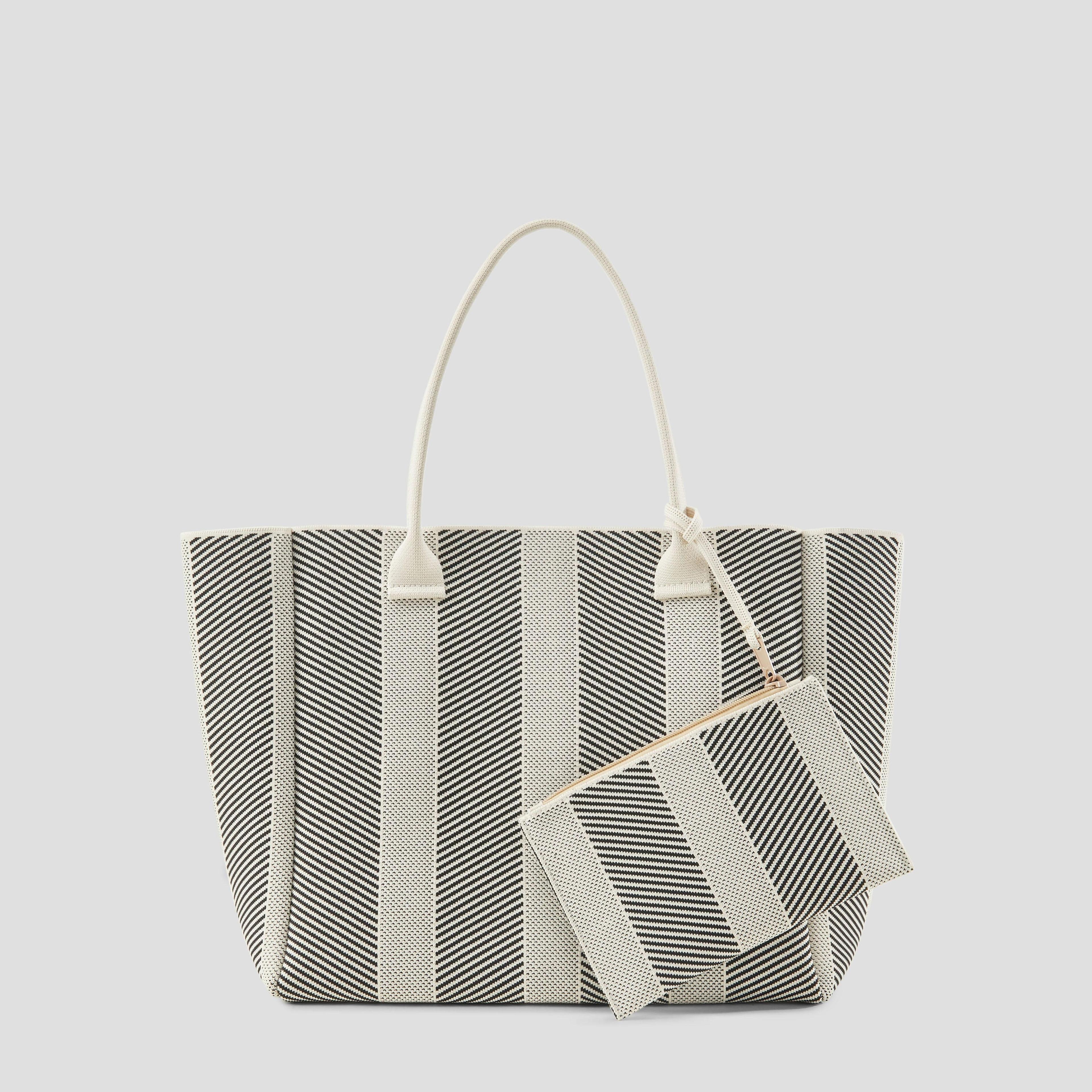 The Essential Tote (Maia) Product Image