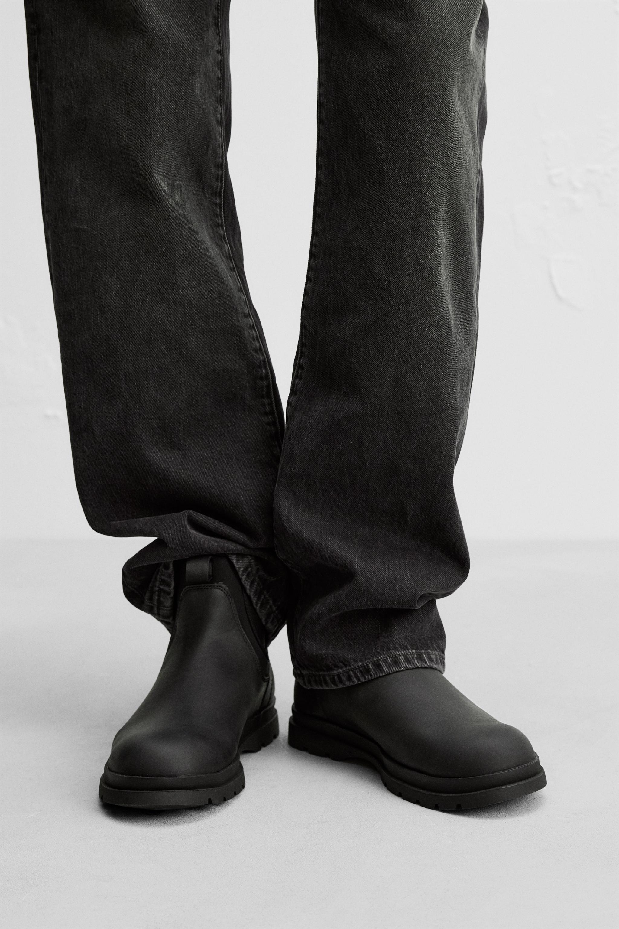 LEATHER CHELSEA BOOTS Product Image