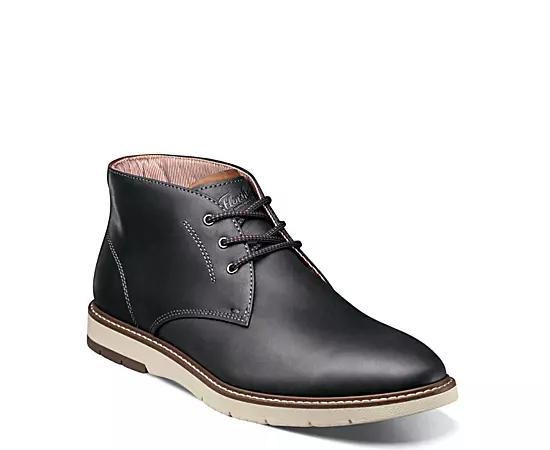 Florsheim Men's Vibe Plain Toe Chukka Boot Product Image