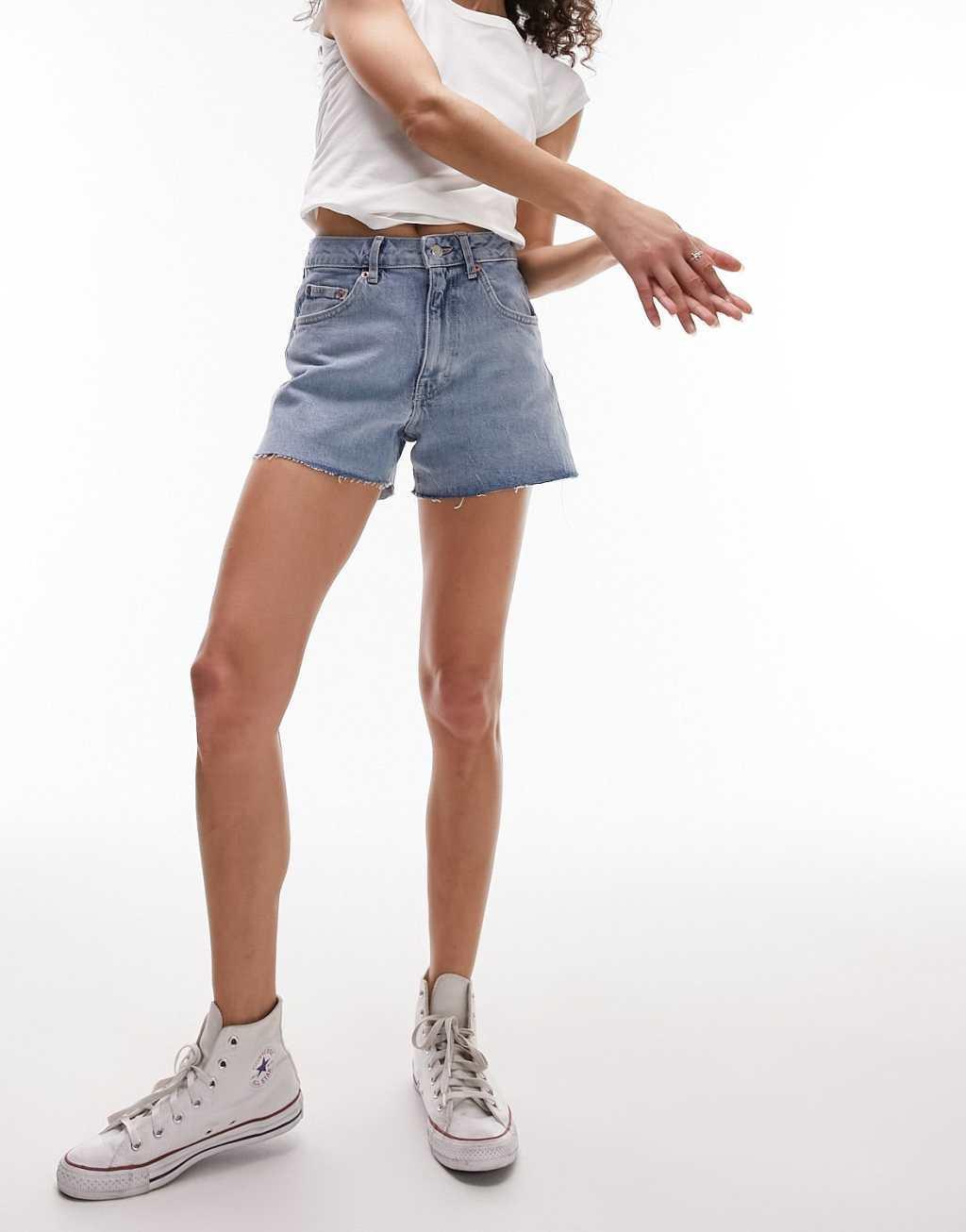 Topshop denim comfort stretch mom shorts in bleach   Product Image