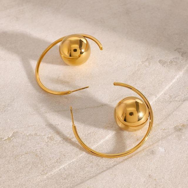 Ball Stud Earring Product Image