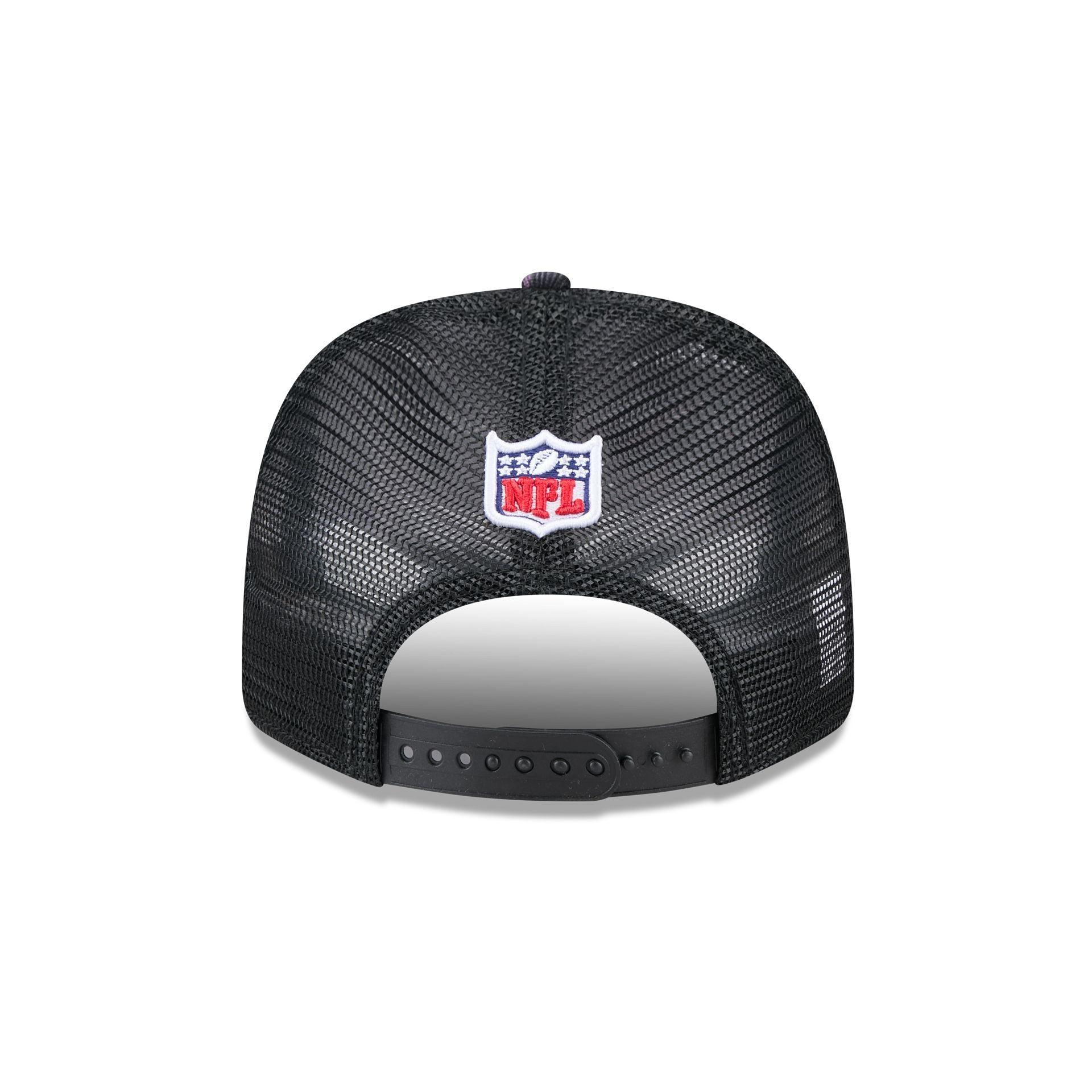 Tennessee Titans 2024 Crucial Catch 9SEVENTY Trucker Hat Male Product Image