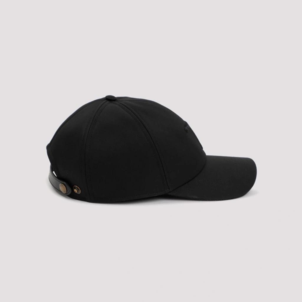 Embroidered-logo Cotton Cap In Black Product Image