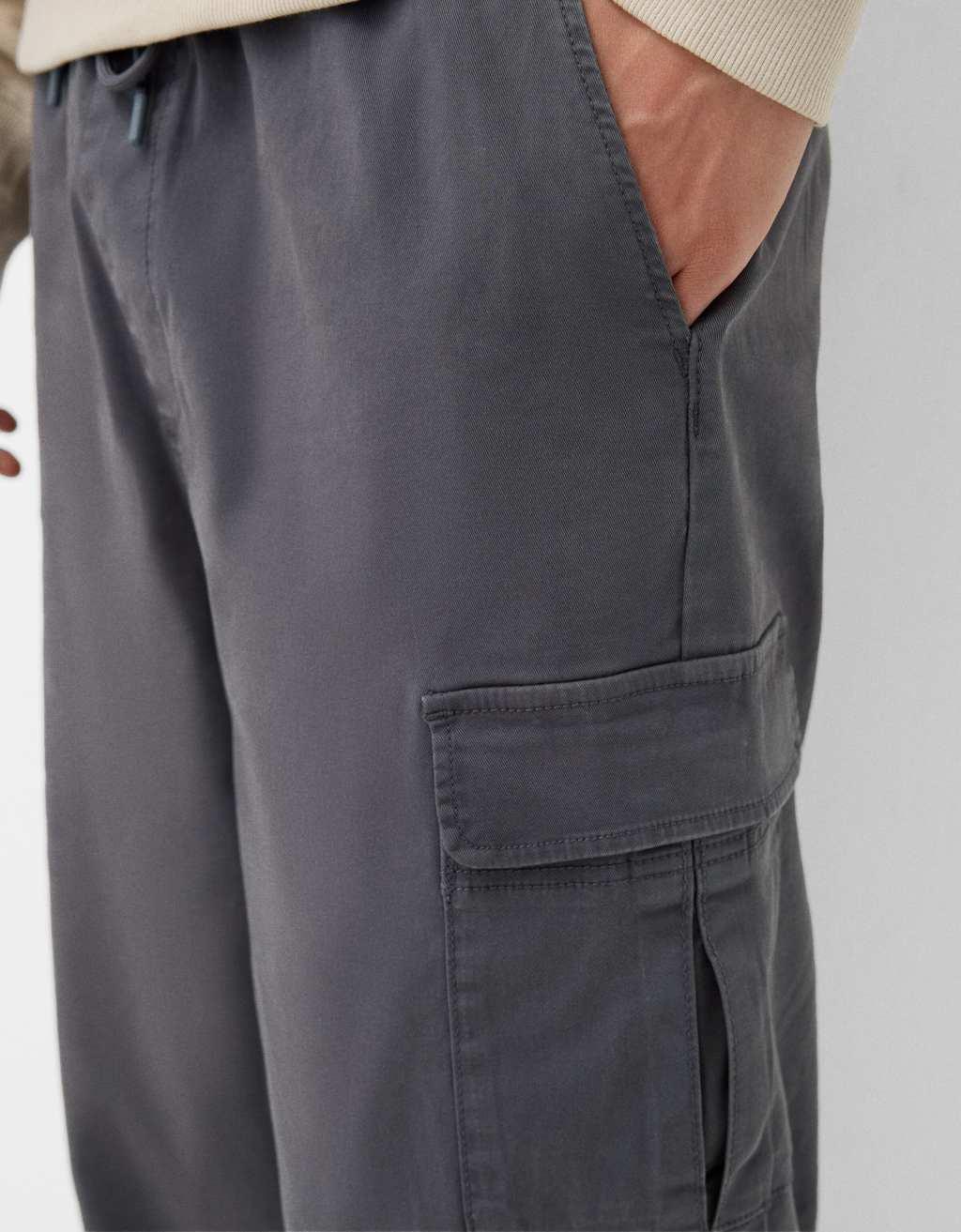 Bershka straight leg cargo pants in dark gray Product Image