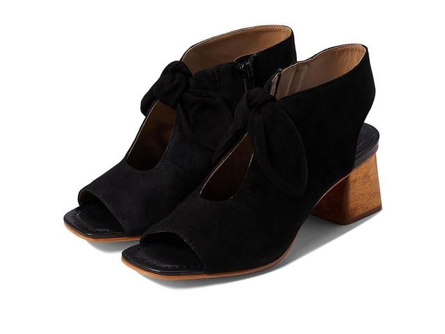 Bernardo Lizzie Suede) Women's Shoes Product Image