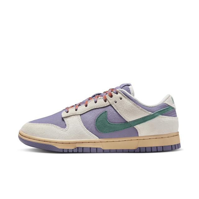 Nike Dunk Low Women's Shoes Product Image