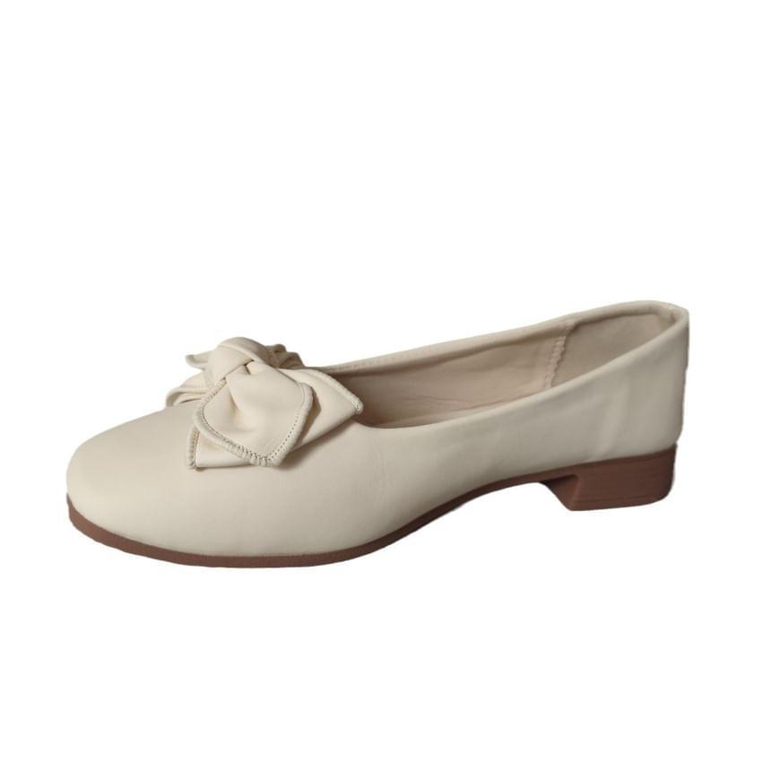 Bowknot Plain Flats Product Image