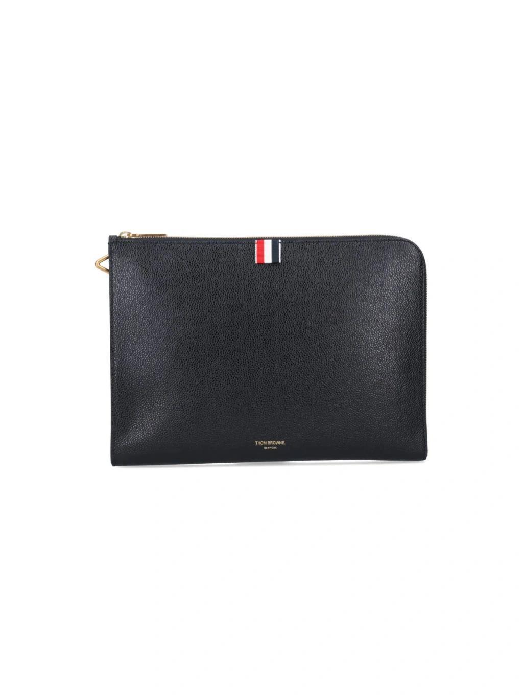 Flat Pouch In Black Product Image