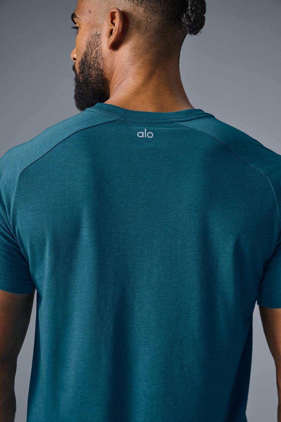 Triumph Raglan Tee - Oceanic Teal Male Product Image