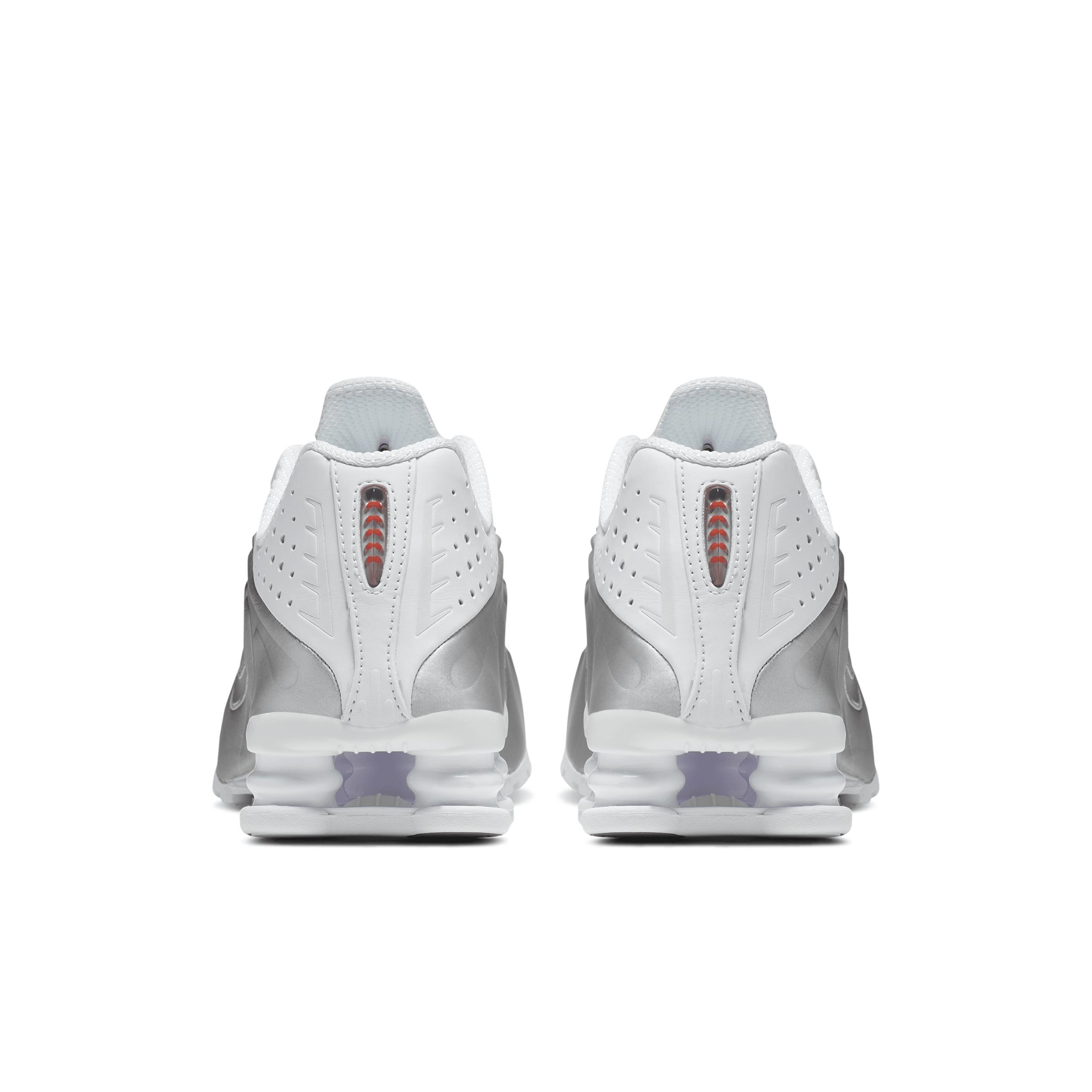 Womens Nike Shox R4 Casual Shoes Product Image