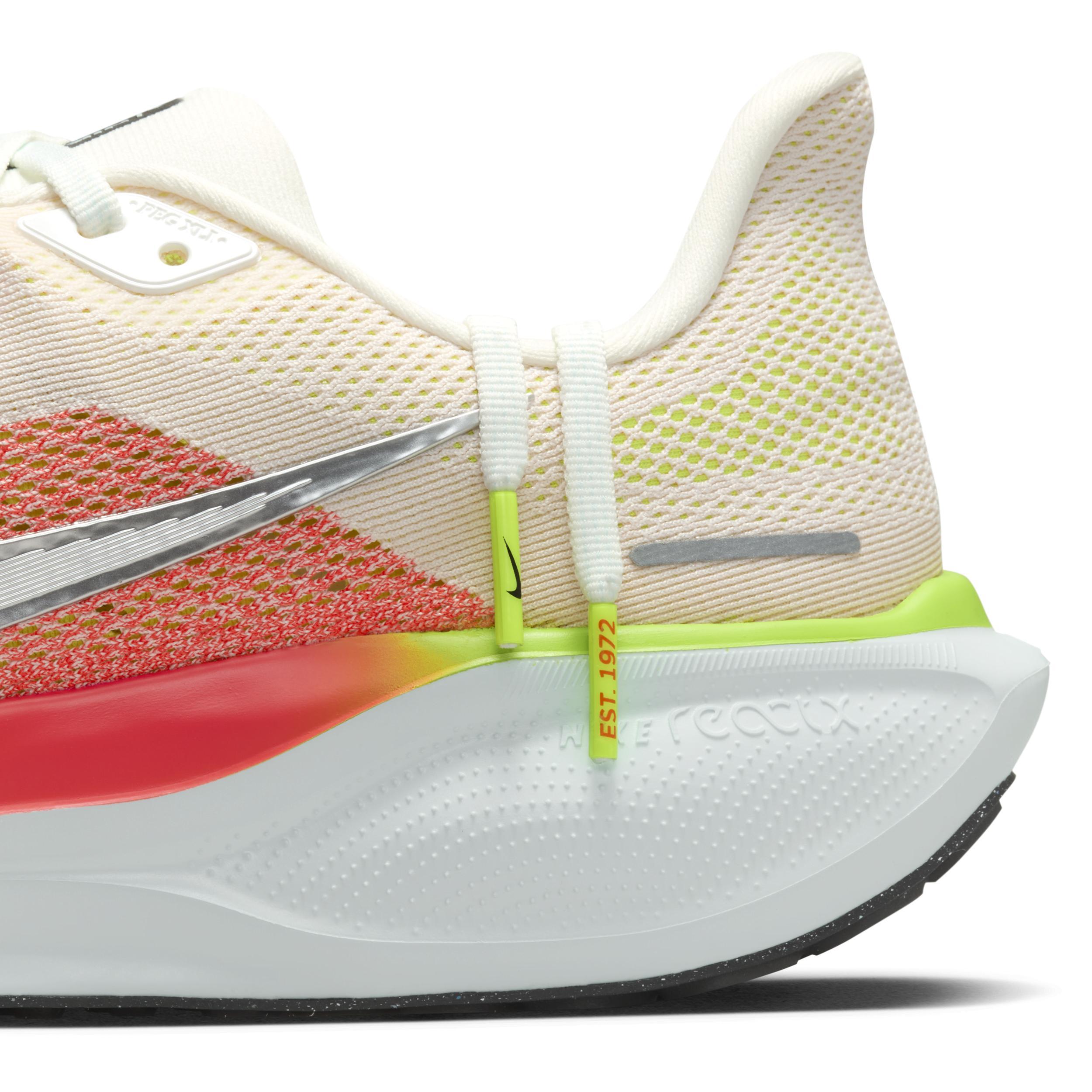 Nike Men's Pegasus 41 Road Running Shoes Product Image