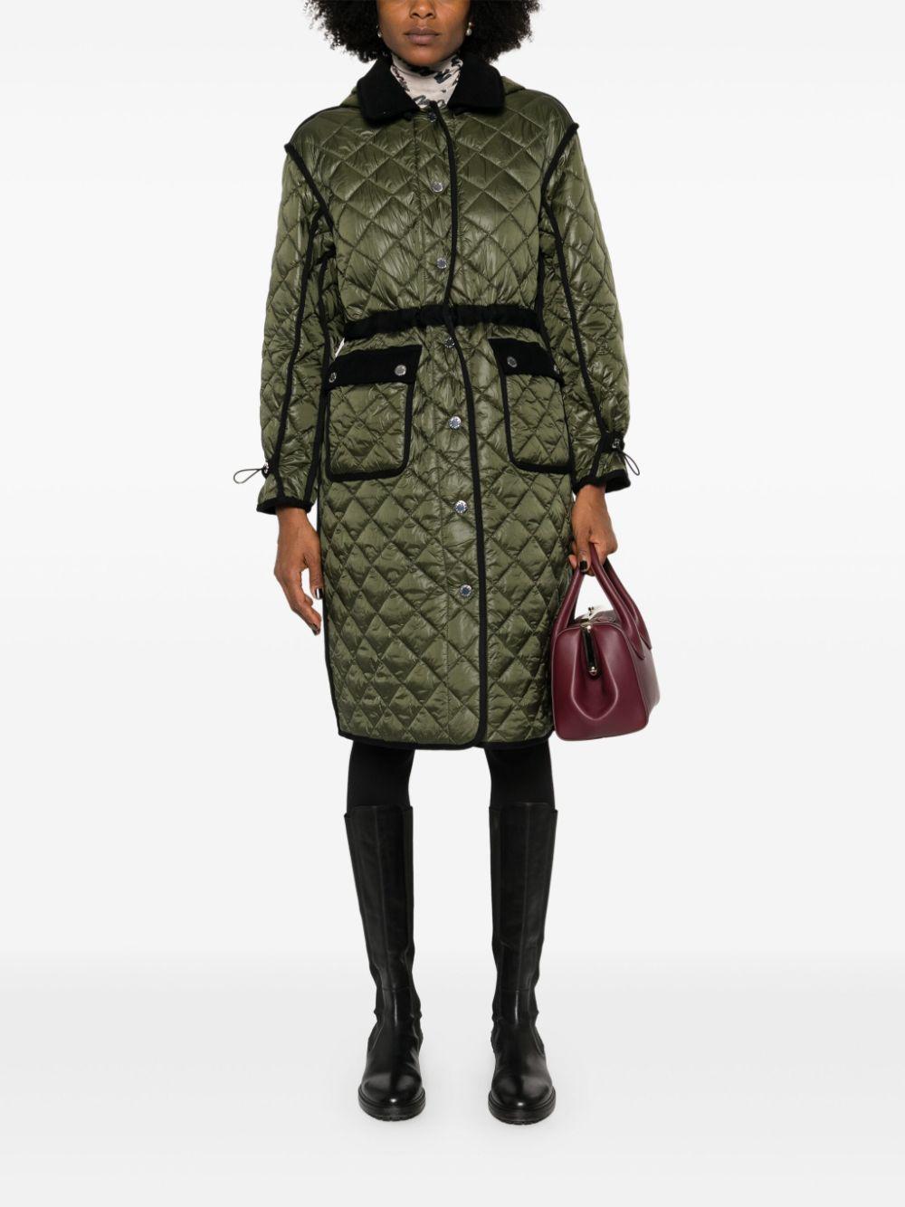 contrast-trim quilted puffer jacket Product Image