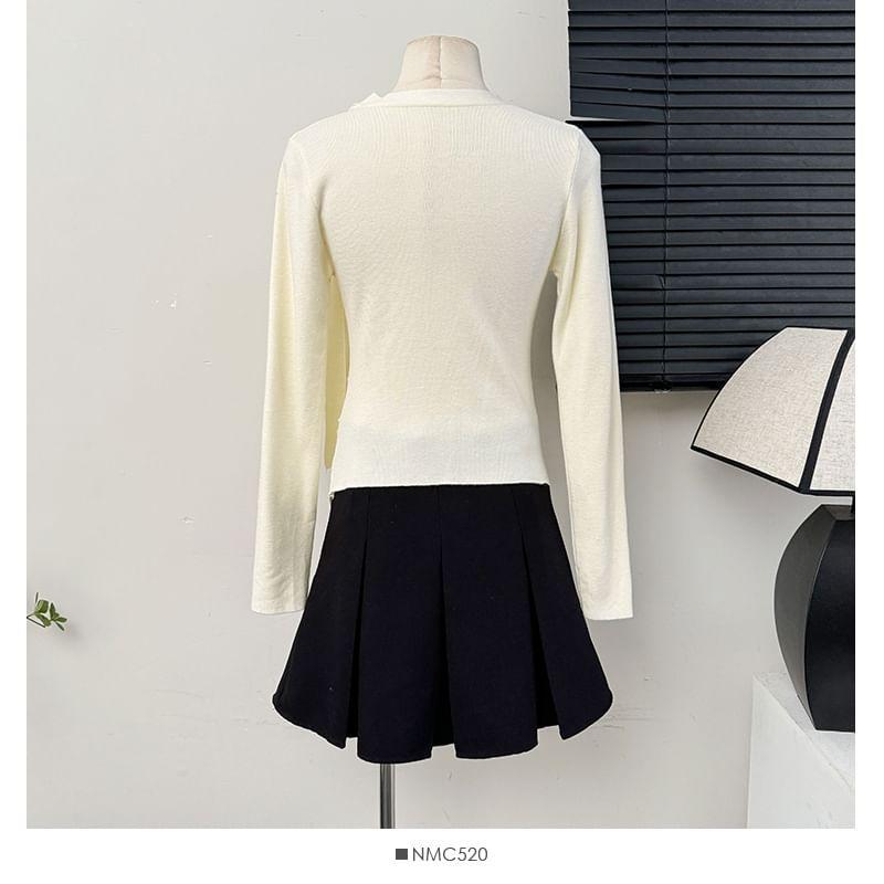 Tie-Neck Ruched Knit Top Product Image